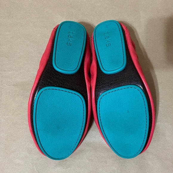 Tieks by Gavrieli | Poppy Red Leather Ballet Flats Foldable Shoes Size 6 - Picture 12 of 15